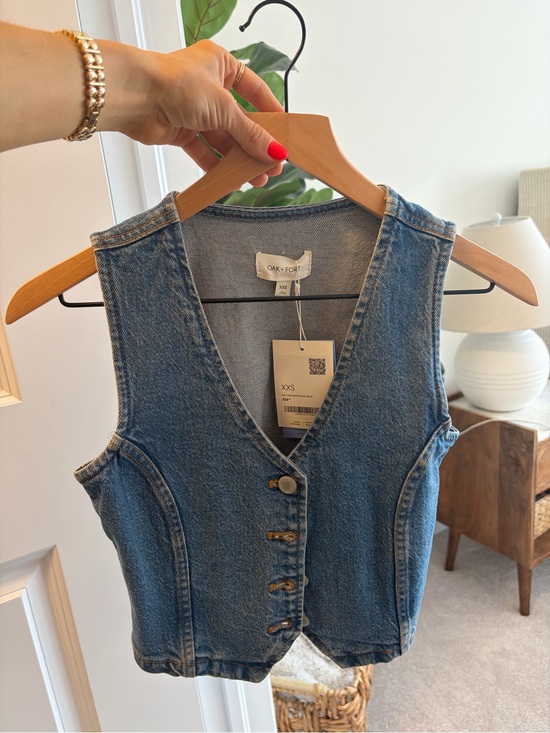 OAK + FORT Other - OAK + FORT Sleeveless Denim Button Vest - Medium Blue
